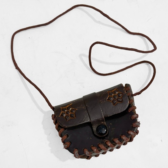 VTG Dark Brown Leather Mexican Tooled Tiny Coin Purse Pouch Floral Boho Handmade - Picture 2 of 9